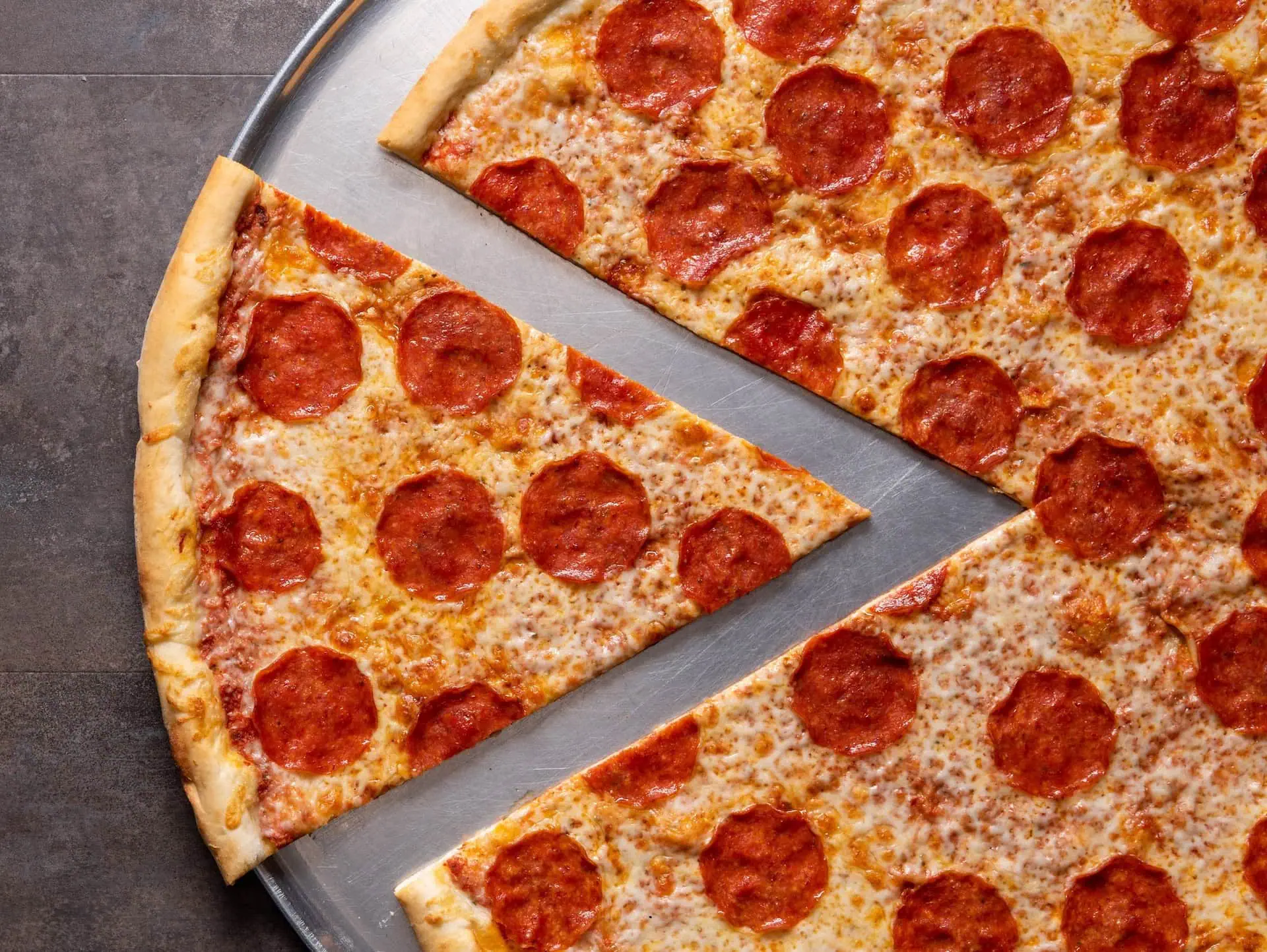Fat Boy’s Pepperoni Pizza
