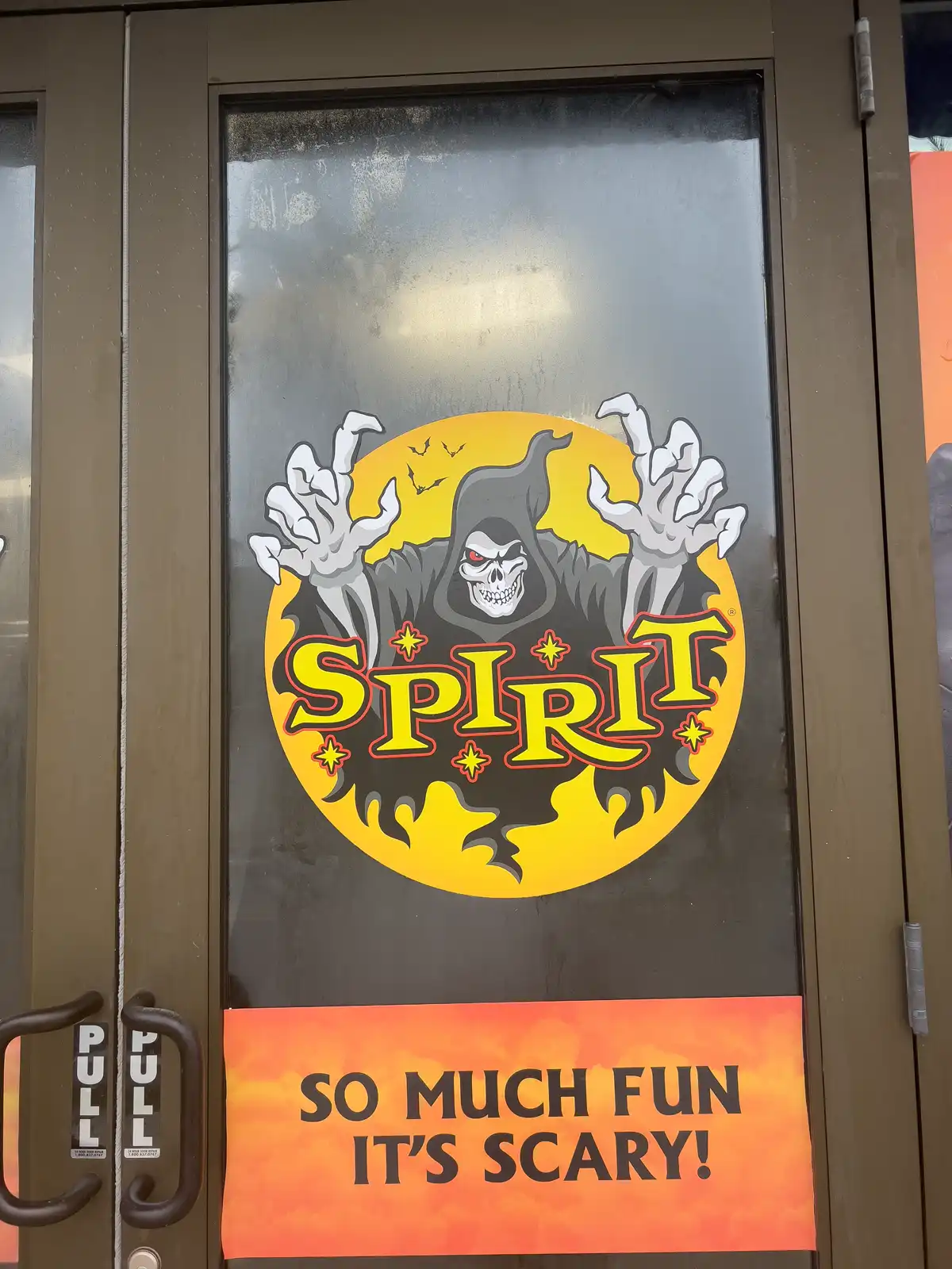 Front door entrance to Spirit Halloween at the Promenade at Sunset Walk